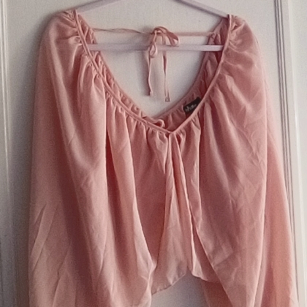 Pink blouse - Picture 3 of 7